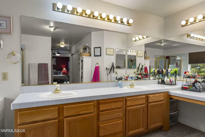 1550 Disc, Sparks, Nevada 89436, 5 Bedrooms Bedrooms, ,3 BathroomsBathrooms,Residential,Residential,Disc,0,260012801