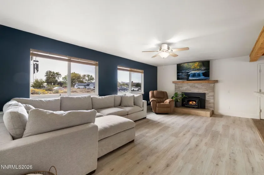 1469 Langley, Gardnerville, Nevada 89460, 3 Bedrooms Bedrooms, ,2 BathroomsBathrooms,Residential,Residential,Langley,0,260012802