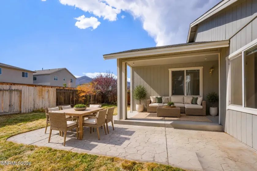 9548 Black Bear, Reno, Nevada 89506, 3 Bedrooms Bedrooms, ,2 BathroomsBathrooms,Residential,Residential,Black Bear,0,260012805
