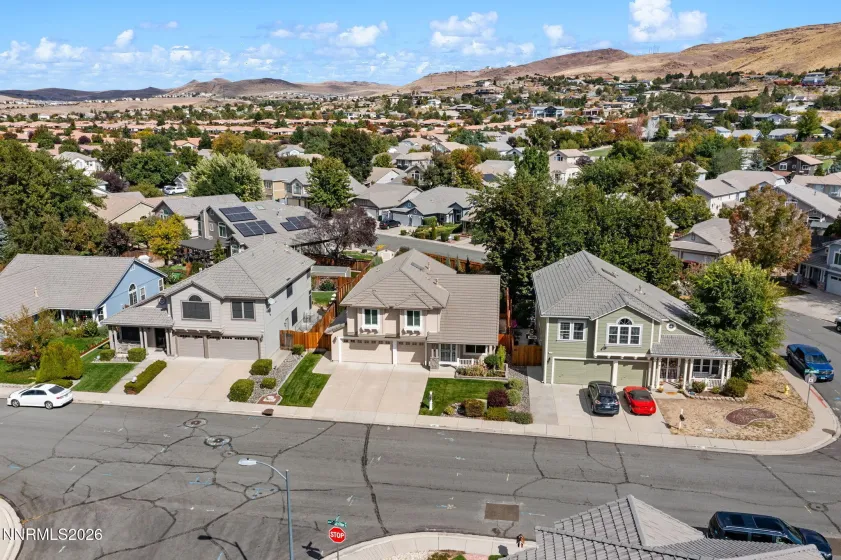 996 Country Ridge, Sparks, Nevada 89434, 4 Bedrooms Bedrooms, ,3 BathroomsBathrooms,Residential,Residential,Country Ridge,0,260012809