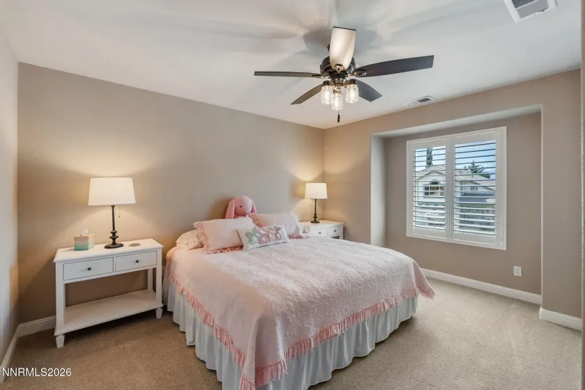 996 Country Ridge, Sparks, Nevada 89434, 4 Bedrooms Bedrooms, ,3 BathroomsBathrooms,Residential,Residential,Country Ridge,0,260012809