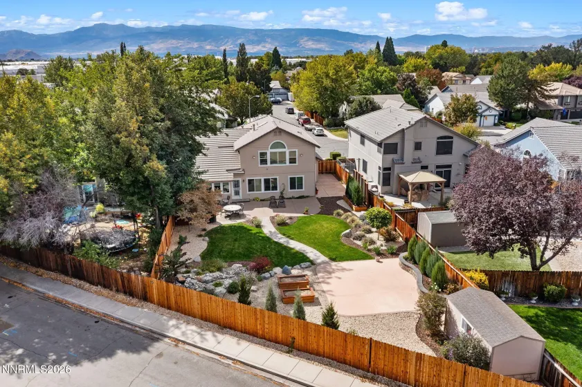 996 Country Ridge, Sparks, Nevada 89434, 4 Bedrooms Bedrooms, ,3 BathroomsBathrooms,Residential,Residential,Country Ridge,0,260012809