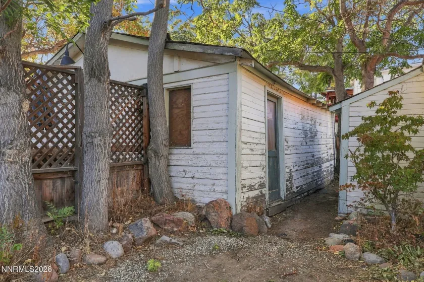 420 Holcomb, Reno, Nevada 89502, ,Residential Income,Residential,Holcomb,0,260012823