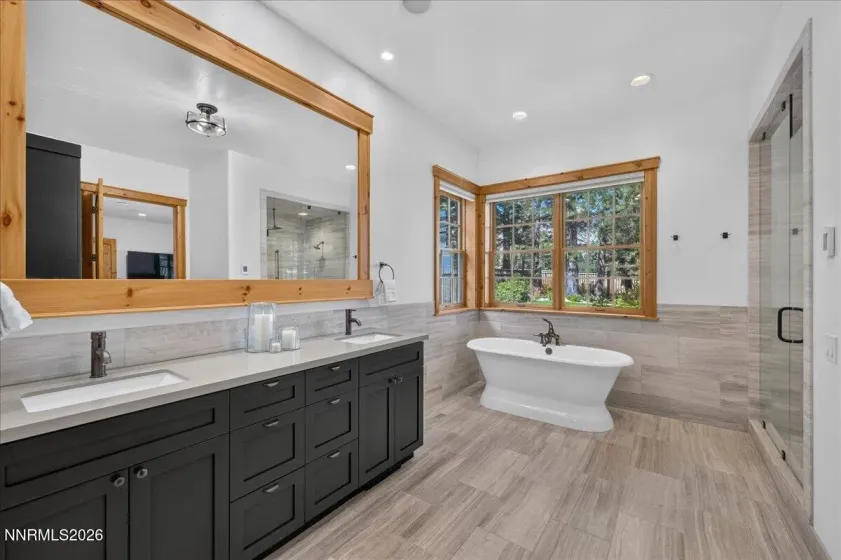 5745 Dijon, Reno, Nevada 89511, 5 Bedrooms Bedrooms, ,6 BathroomsBathrooms,Residential,Residential,Dijon,0,260012826