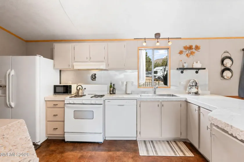 415 Sam Clemens, Dayton, Nevada 89403, 3 Bedrooms Bedrooms, ,2 BathroomsBathrooms,Residential,Residential,Sam Clemens,0,260012827