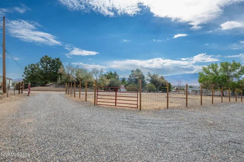 415 Sam Clemens, Dayton, Nevada 89403, 3 Bedrooms Bedrooms, ,2 BathroomsBathrooms,Residential,Residential,Sam Clemens,0,260012827