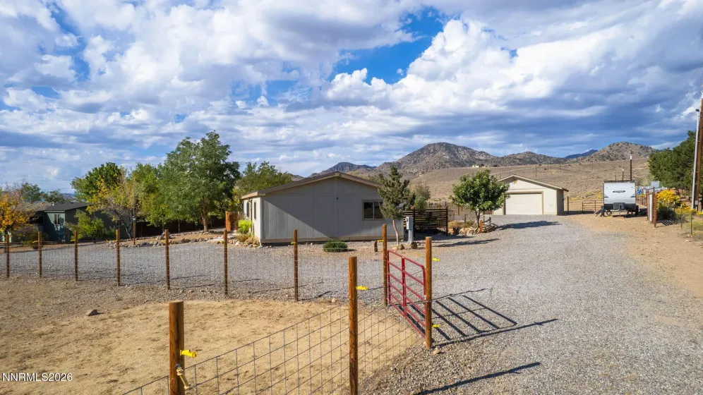 415 Sam Clemens, Dayton, Nevada 89403, 3 Bedrooms Bedrooms, ,2 BathroomsBathrooms,Residential,Residential,Sam Clemens,0,260012827