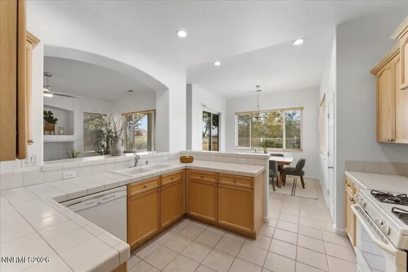 2545 Baton, Reno, Nevada 89521, 3 Bedrooms Bedrooms, ,2 BathroomsBathrooms,Residential,Residential,Baton,0,260012830