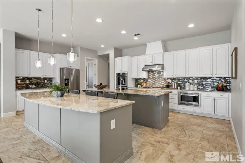 9915 Sea Breeze, Reno, Nevada 89521, 4 Bedrooms Bedrooms, ,5 BathroomsBathrooms,Residential Lease,Manufactured,Sea Breeze,0,260012832