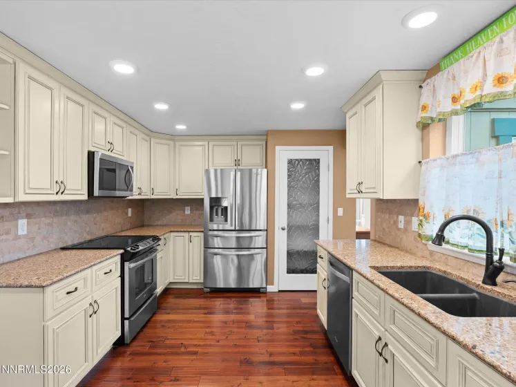 1827 Terrace Heights, Reno, Nevada 89523, 4 Bedrooms Bedrooms, ,3 BathroomsBathrooms,Residential,Residential,Terrace Heights,0,260012834