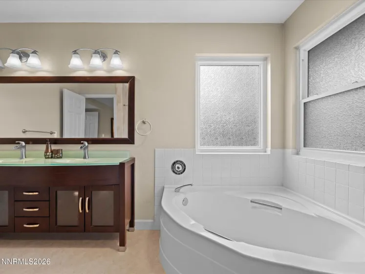 1827 Terrace Heights, Reno, Nevada 89523, 4 Bedrooms Bedrooms, ,3 BathroomsBathrooms,Residential,Residential,Terrace Heights,0,260012834
