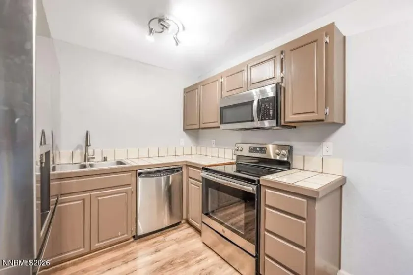 2911 Tierra Verde, Reno, Nevada 89512, 1 Bedroom Bedrooms, ,1 BathroomBathrooms,Residential,Residential,Tierra Verde,0,260012837