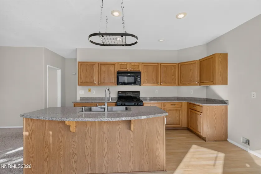 7920 Monterey Shores, Reno, Nevada 89506, 3 Bedrooms Bedrooms, ,3 BathroomsBathrooms,Residential,Residential,Monterey Shores,0,260012838
