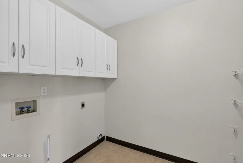 7920 Monterey Shores, Reno, Nevada 89506, 3 Bedrooms Bedrooms, ,3 BathroomsBathrooms,Residential,Residential,Monterey Shores,0,260012838