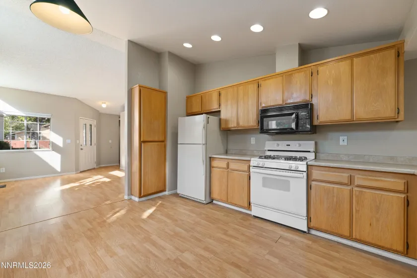 7642 Water View, Reno, Nevada 89511, 3 Bedrooms Bedrooms, ,2 BathroomsBathrooms,Residential,Residential,Water View,0,260012839