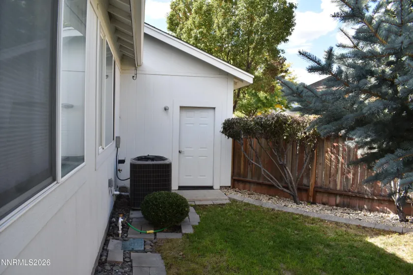 1826 White Pine, Minden, Nevada 89423, 2 Bedrooms Bedrooms, ,2 BathroomsBathrooms,Residential,Residential,White Pine,0,260012843