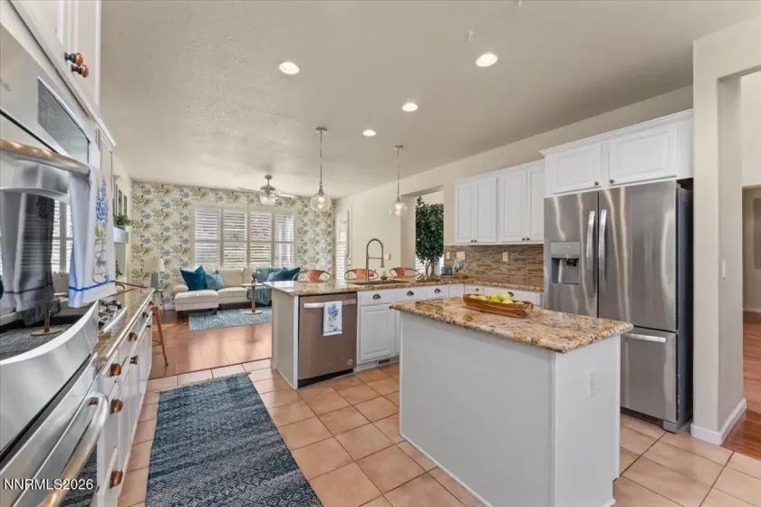 3083 Ten Mile, Sparks, Nevada 89436, 5 Bedrooms Bedrooms, ,4 BathroomsBathrooms,Residential,Residential,Ten Mile,0,260007922