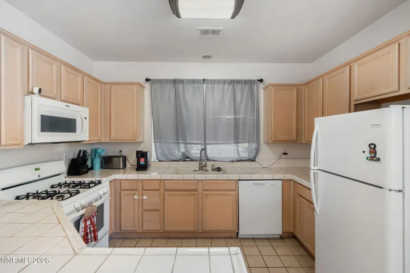 1149 Scenic Park, Reno, Nevada 89521, 4 Bedrooms Bedrooms, ,3 BathroomsBathrooms,Residential,Residential,Scenic Park,0,260012846