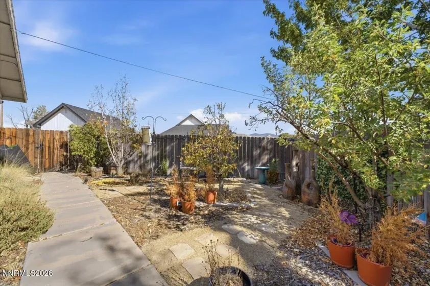 360 Overland, Carson City, Nevada 89701, 3 Bedrooms Bedrooms, ,2 BathroomsBathrooms,Residential,Residential,Overland,0,260012848