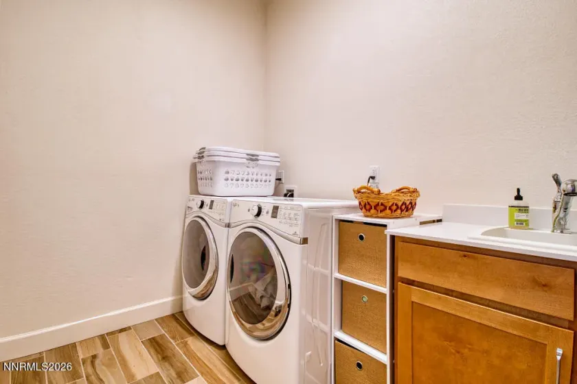 622 Braided Rope, Reno, Nevada 89511, 4 Bedrooms Bedrooms, ,3 BathroomsBathrooms,Residential Lease,Manufactured,Braided Rope,0,260012855