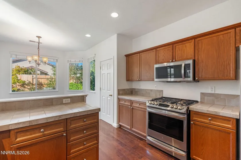 10295 Lucente, Reno, Nevada 89521, 3 Bedrooms Bedrooms, ,2 BathroomsBathrooms,Residential,Residential,Lucente,0,260012857
