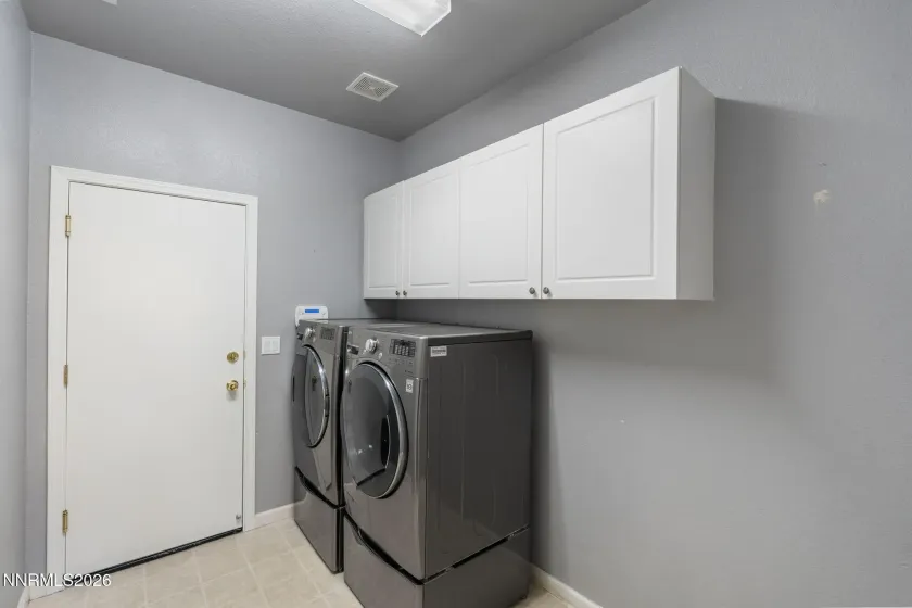 10295 Lucente, Reno, Nevada 89521, 3 Bedrooms Bedrooms, ,2 BathroomsBathrooms,Residential,Residential,Lucente,0,260012857