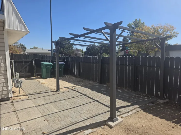 2657 16th, Sparks, Nevada 89431, 3 Bedrooms Bedrooms, ,2 BathroomsBathrooms,Residential,Residential,16th,0,260012870