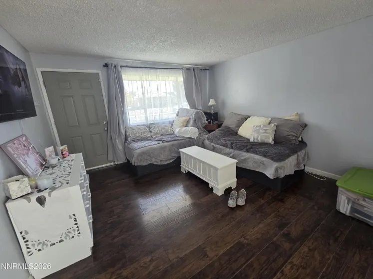 2657 16th, Sparks, Nevada 89431, 3 Bedrooms Bedrooms, ,2 BathroomsBathrooms,Residential,Residential,16th,0,260012870