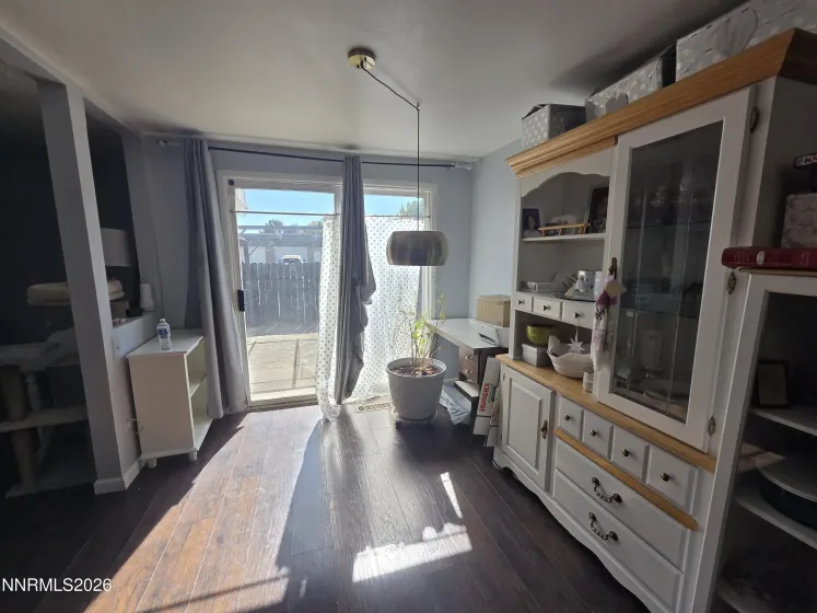 2657 16th, Sparks, Nevada 89431, 3 Bedrooms Bedrooms, ,2 BathroomsBathrooms,Residential,Residential,16th,0,260012870