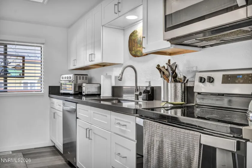 3425 Balboa, Reno, Nevada 89503, 3 Bedrooms Bedrooms, ,3 BathroomsBathrooms,Residential,Residential,Balboa,0,260012880