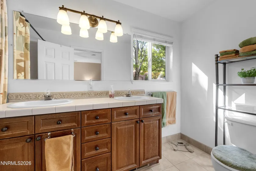3445 Thornhill, Reno, Nevada 89509, 3 Bedrooms Bedrooms, ,2 BathroomsBathrooms,Residential,Residential,Thornhill,0,260012883