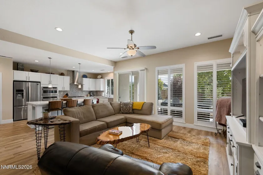 3097 Kaleidoscope, Sparks, Nevada 89436, 4 Bedrooms Bedrooms, ,3 BathroomsBathrooms,Residential,Residential,Kaleidoscope,0,260012884