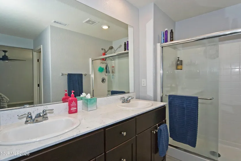 8937 Quail Fls, Reno, Nevada 89506, 3 Bedrooms Bedrooms, ,3 BathroomsBathrooms,Residential,Residential,Quail Fls,0,260012888