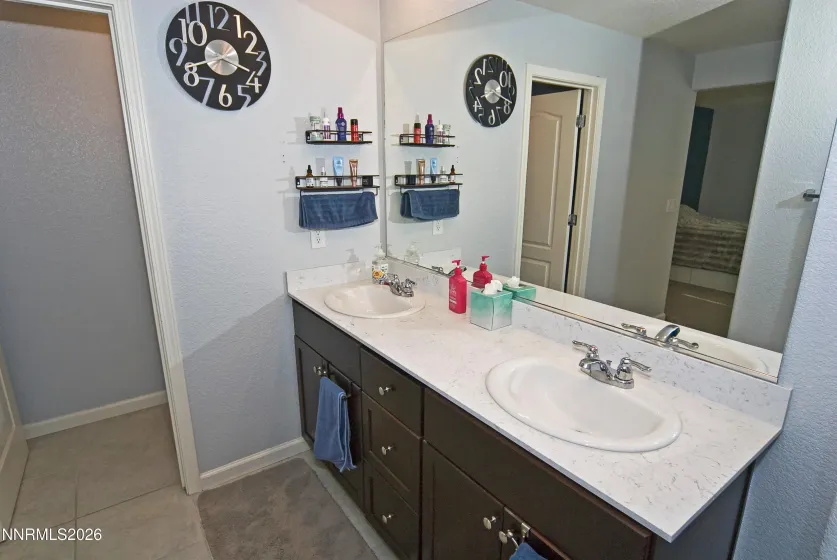 8937 Quail Fls, Reno, Nevada 89506, 3 Bedrooms Bedrooms, ,3 BathroomsBathrooms,Residential,Residential,Quail Fls,0,260012888