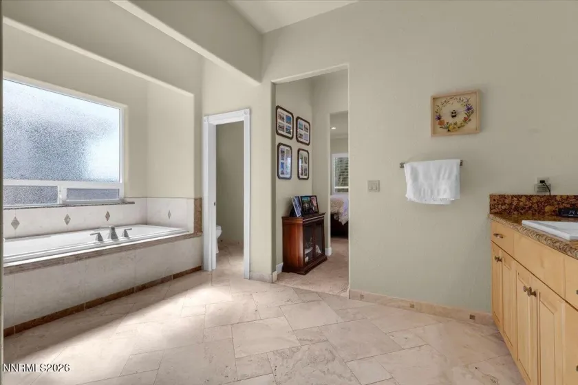 401 Kingsbarn, Dayton, Nevada 89403, 3 Bedrooms Bedrooms, ,4 BathroomsBathrooms,Residential,Residential,Kingsbarn,0,260012891