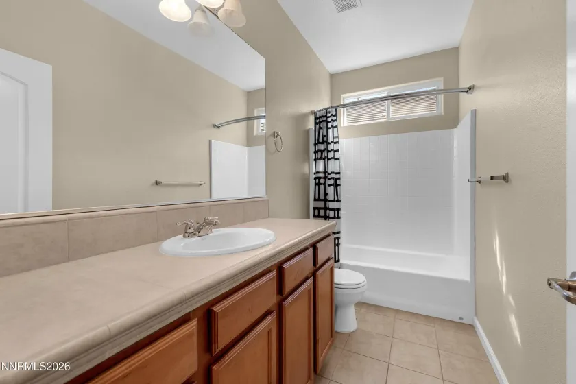 3704 Ancestor, Sparks, Nevada 89436, 3 Bedrooms Bedrooms, ,2 BathroomsBathrooms,Residential,Residential,Ancestor,0,260012893