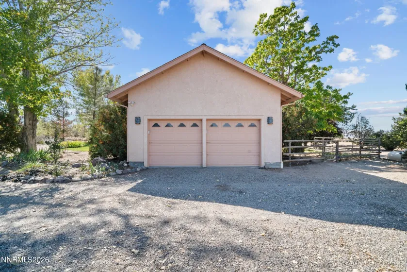 31 Garms, Smith Valley, Nevada 89430, 2 Bedrooms Bedrooms, ,3 BathroomsBathrooms,Residential,Residential,Garms,0,260012895