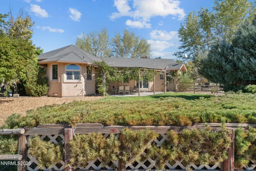 31 Garms, Smith Valley, Nevada 89430, 2 Bedrooms Bedrooms, ,3 BathroomsBathrooms,Residential,Residential,Garms,0,260012895