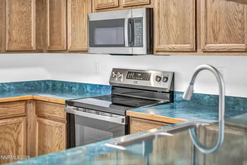 2070 Jodi, Carson City, Nevada 89701, 3 Bedrooms Bedrooms, ,2 BathroomsBathrooms,Residential,Residential,Jodi,0,260012898