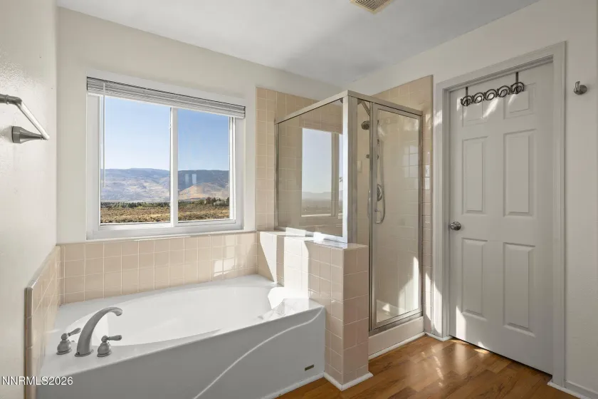4048 Royal Sage, Reno, Nevada 89503, 5 Bedrooms Bedrooms, ,3 BathroomsBathrooms,Residential,Residential,Royal Sage,0,260012899