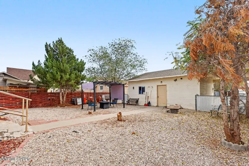 208 Stillwater, Fallon, Nevada 89406, 2 Bedrooms Bedrooms, ,1 BathroomBathrooms,Residential,Residential,Stillwater,0,260012911