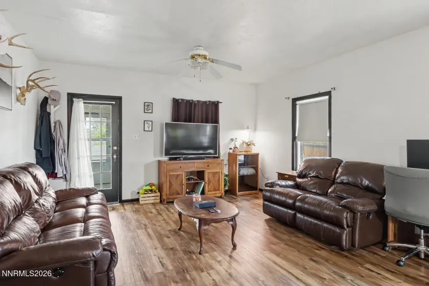 208 Stillwater, Fallon, Nevada 89406, 2 Bedrooms Bedrooms, ,1 BathroomBathrooms,Residential,Residential,Stillwater,0,260012911
