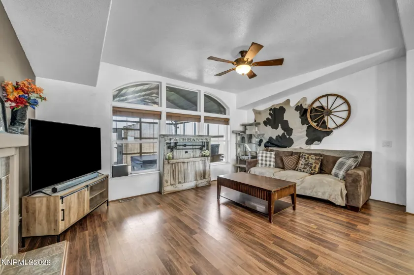 5285 Lemon, Silver Springs, Nevada 89429, 3 Bedrooms Bedrooms, ,2 BathroomsBathrooms,Residential,Residential,Lemon,0,260012913