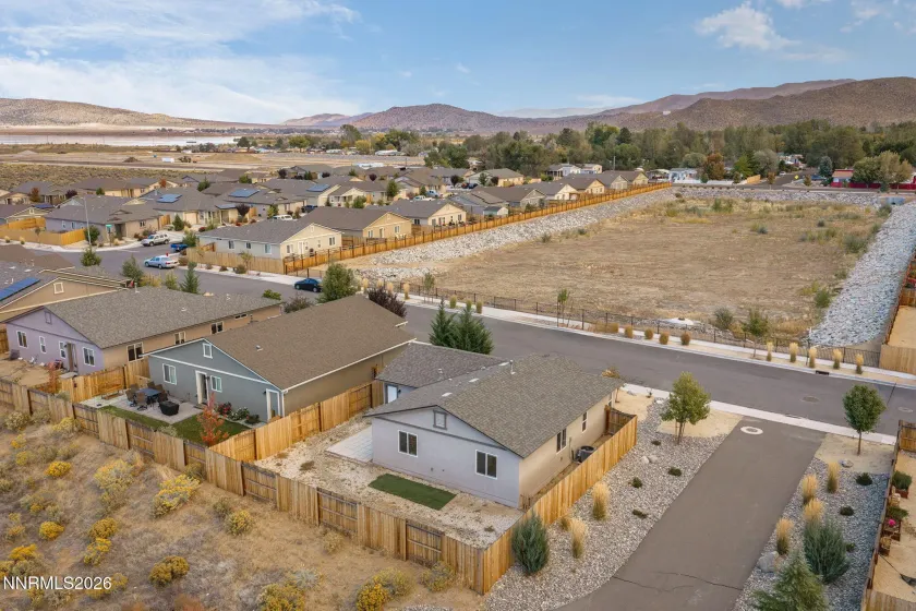 9201 Logan Creek, Reno, Nevada 89506, 2 Bedrooms Bedrooms, ,2 BathroomsBathrooms,Residential,Residential,Logan Creek,0,260012914