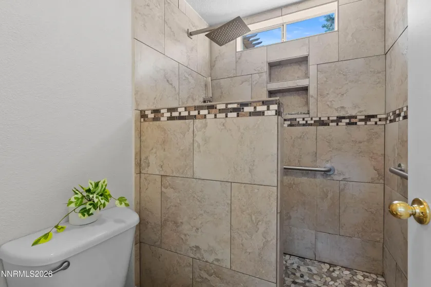 6830 Sonterra, Reno, Nevada 89523, 2 Bedrooms Bedrooms, ,2 BathroomsBathrooms,Residential,Residential,Sonterra,0,260012917