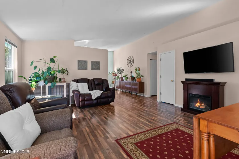 6830 Sonterra, Reno, Nevada 89523, 2 Bedrooms Bedrooms, ,2 BathroomsBathrooms,Residential,Residential,Sonterra,0,260012917