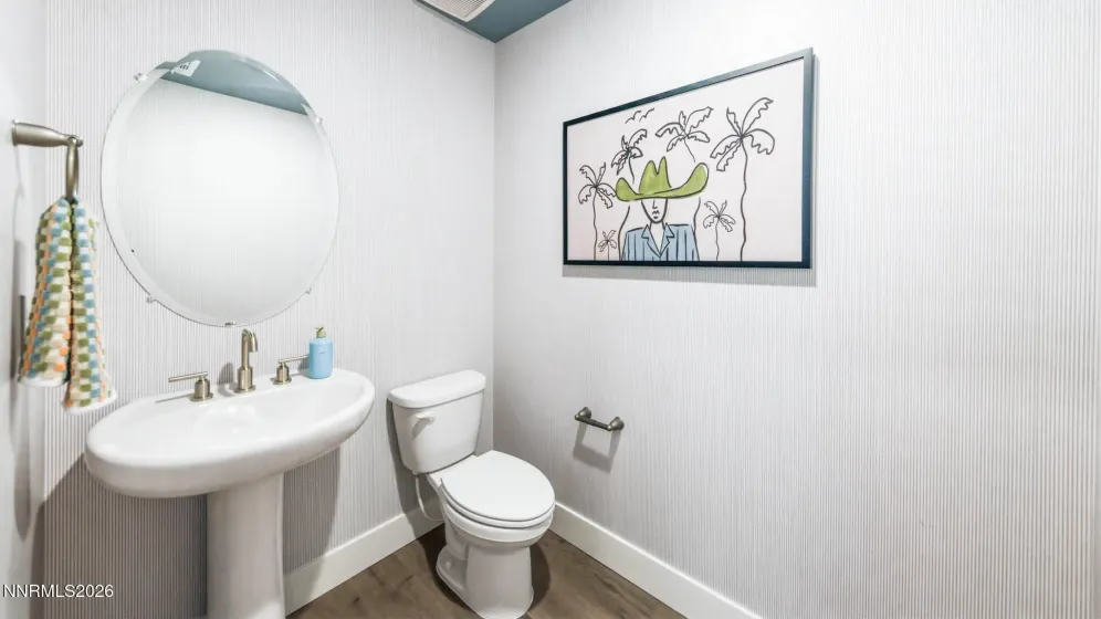 3014 Winze, Reno, Nevada 89512, 5 Bedrooms Bedrooms, ,3 BathroomsBathrooms,Residential,Residential,Winze,0,260012919