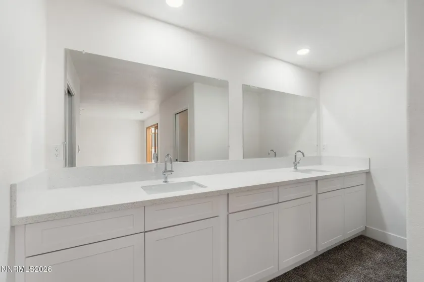 4640 Old Clear Creek, Carson City, Nevada 89705, 3 Bedrooms Bedrooms, ,2 BathroomsBathrooms,Residential,Residential,Old Clear Creek,0,260012721