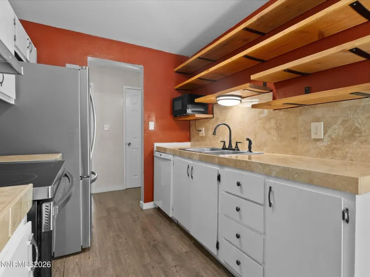3925 Clear Acre, Reno, Nevada 89512, 2 Bedrooms Bedrooms, ,1 BathroomBathrooms,Residential,Residential,Clear Acre,0,260012925