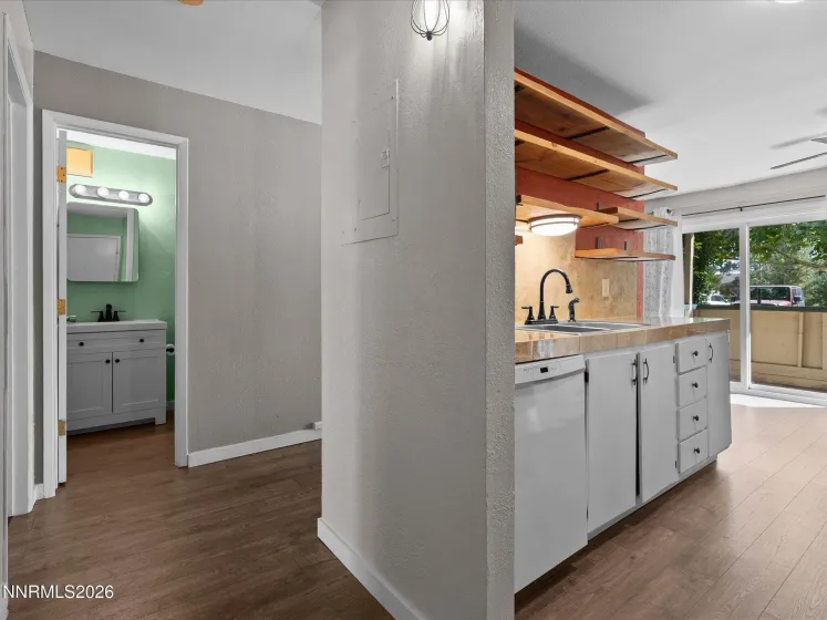 3925 Clear Acre, Reno, Nevada 89512, 2 Bedrooms Bedrooms, ,1 BathroomBathrooms,Residential,Residential,Clear Acre,0,260012925